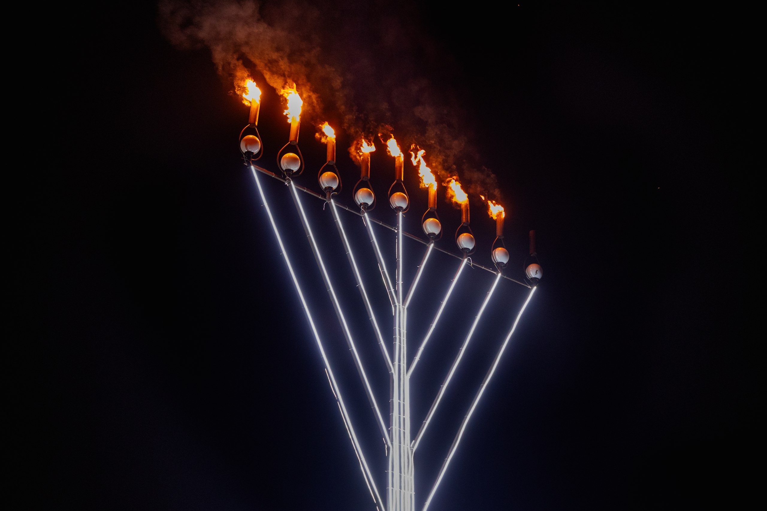 У Національному історико-меморіальному заповіднику «Бабин Яр» запалили сьому ханукальну свічку